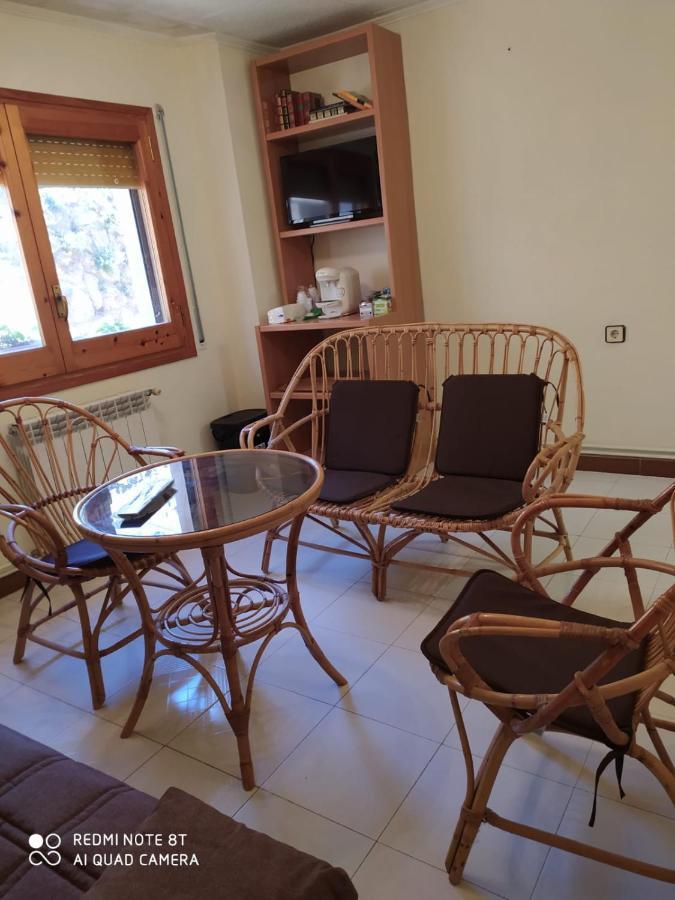 Les Fonts Villa Cabaces Bagian luar foto